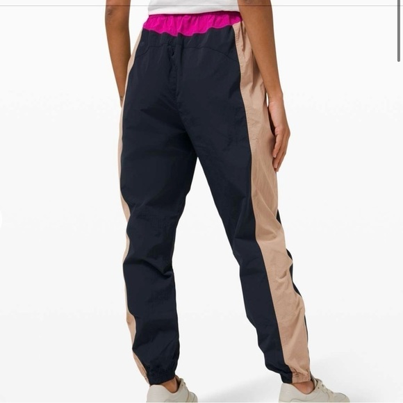 Lululemon Sz 2 Evergreen Track Pant True Navy / Cafe Au Lait / Ripened Raspberry - Picture 2 of 15